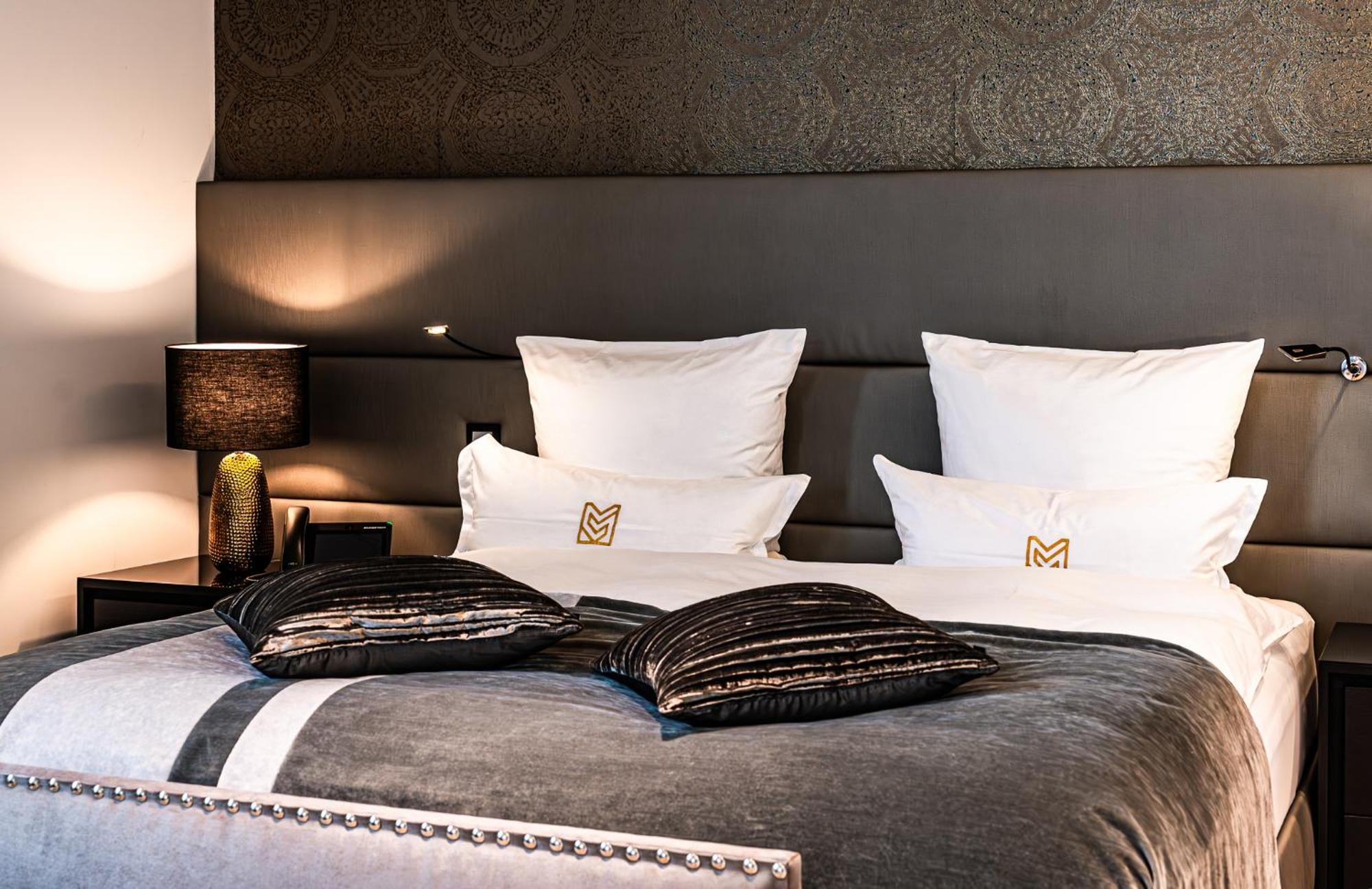 Suite mit Flussblick